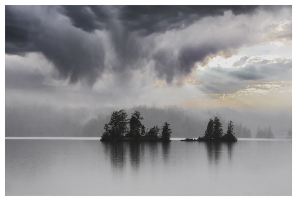 60x40_Silver Lining_the_picturalist_wall_art