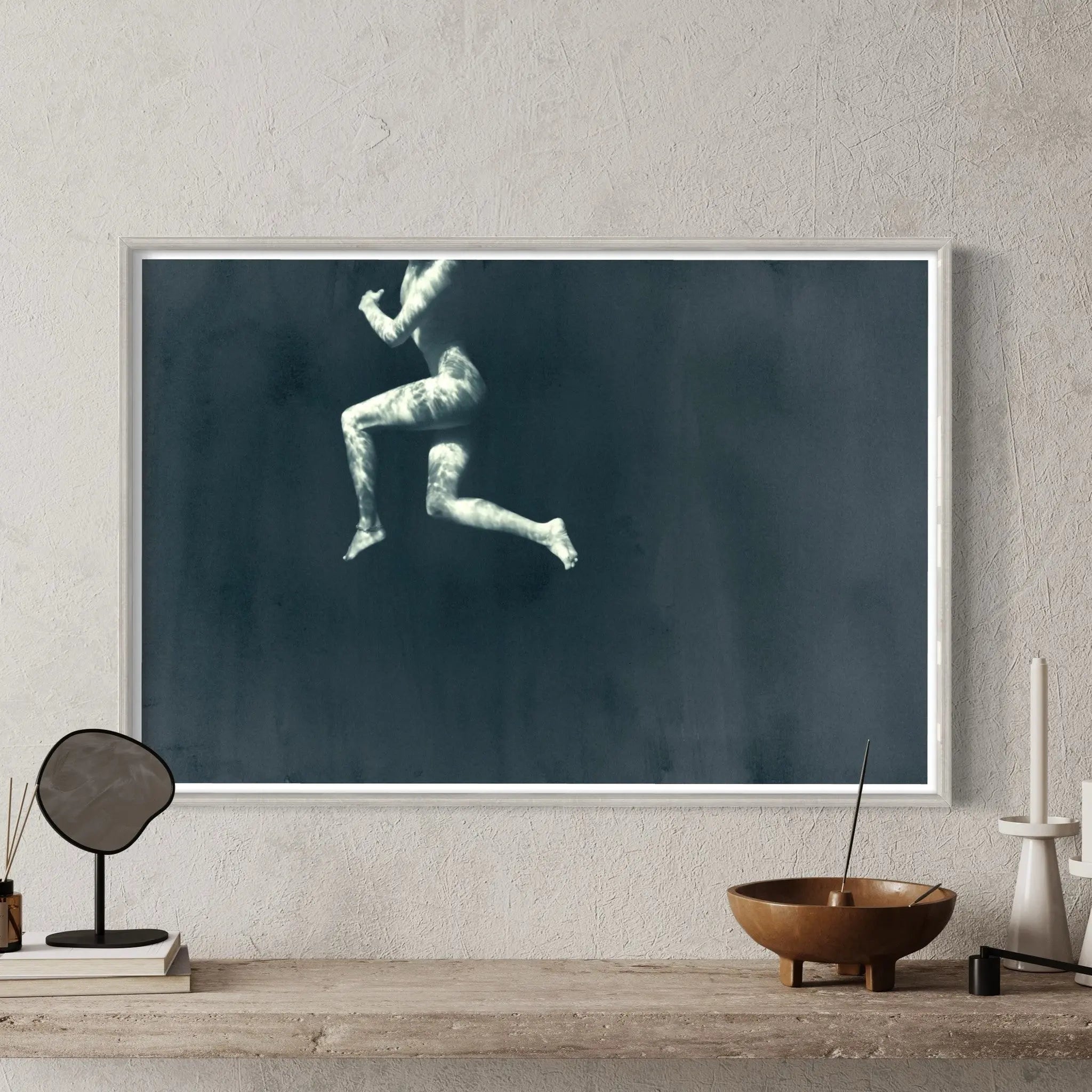 Cadena by Enric Gener displayed in a modern living room interior