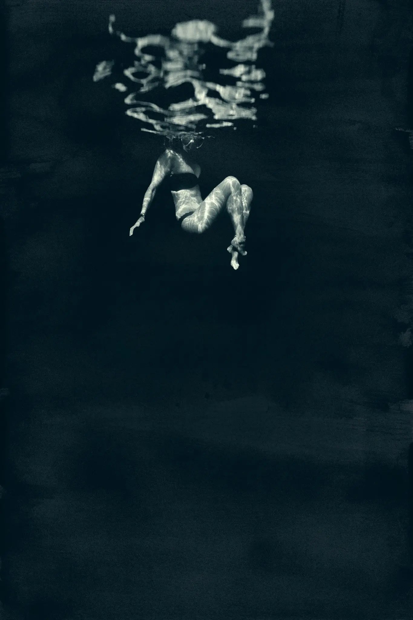 Cadena II by Enric Gener, fine art paper print, The Picturalist