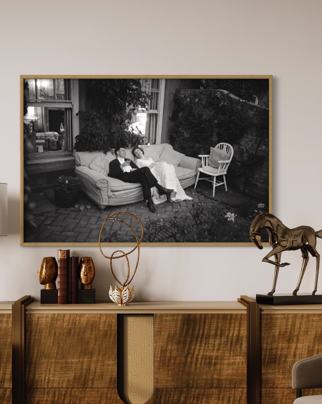 2B3F18B4-04A7-4E2D-98F5-4AD0C7698DBC