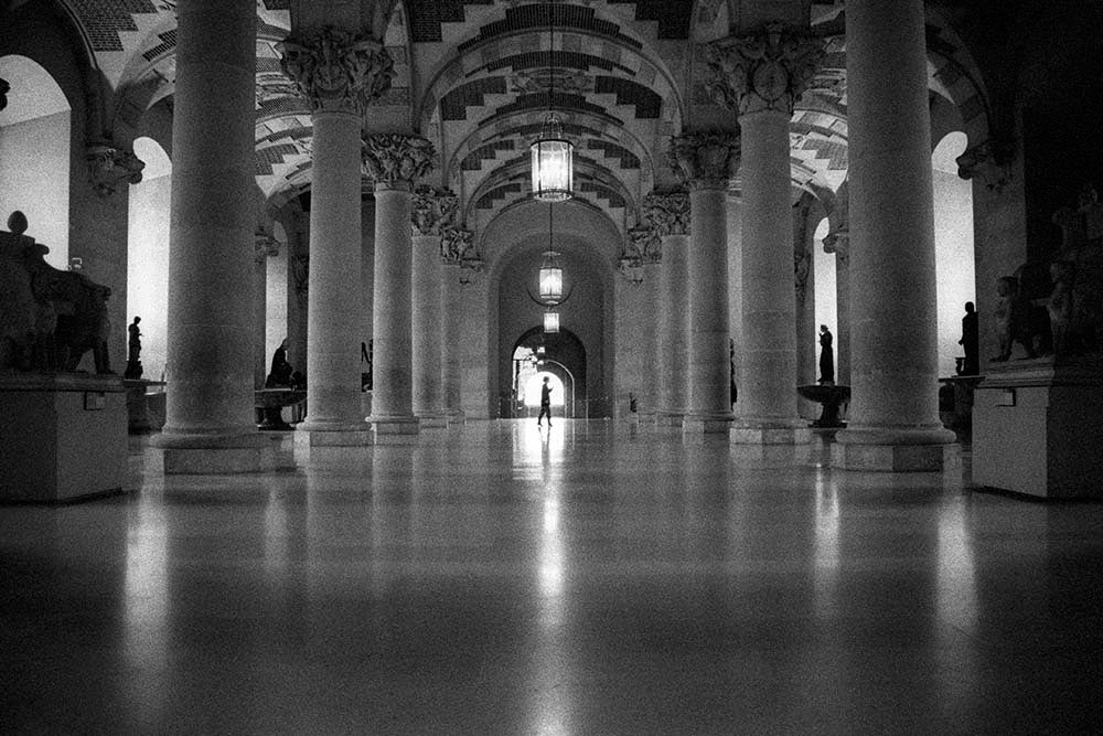 Lost Inside The Louvre by Tal Paz-Fridman